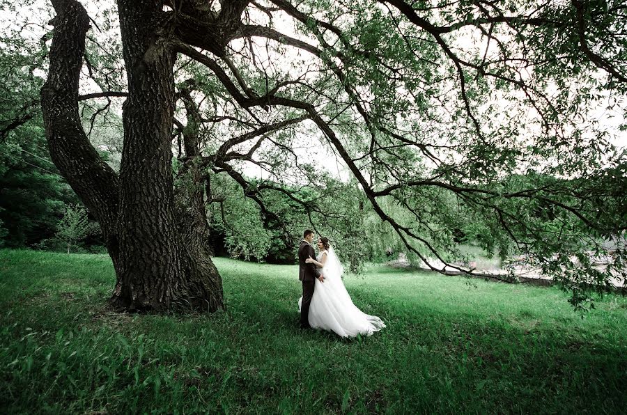 Pulmafotograaf Anna Svetlichnaya (svetlichnaya). Foto tehtud 3 juuli 2017