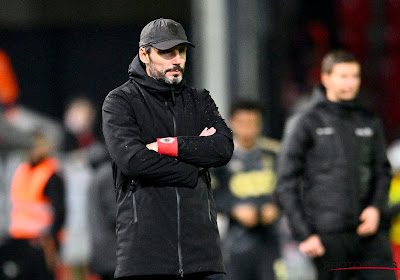 Van Bommel ne veut pas de Frey : "Je veux des joueurs concentrés à 100% sur le club"