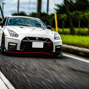 NISSAN GT-R R35