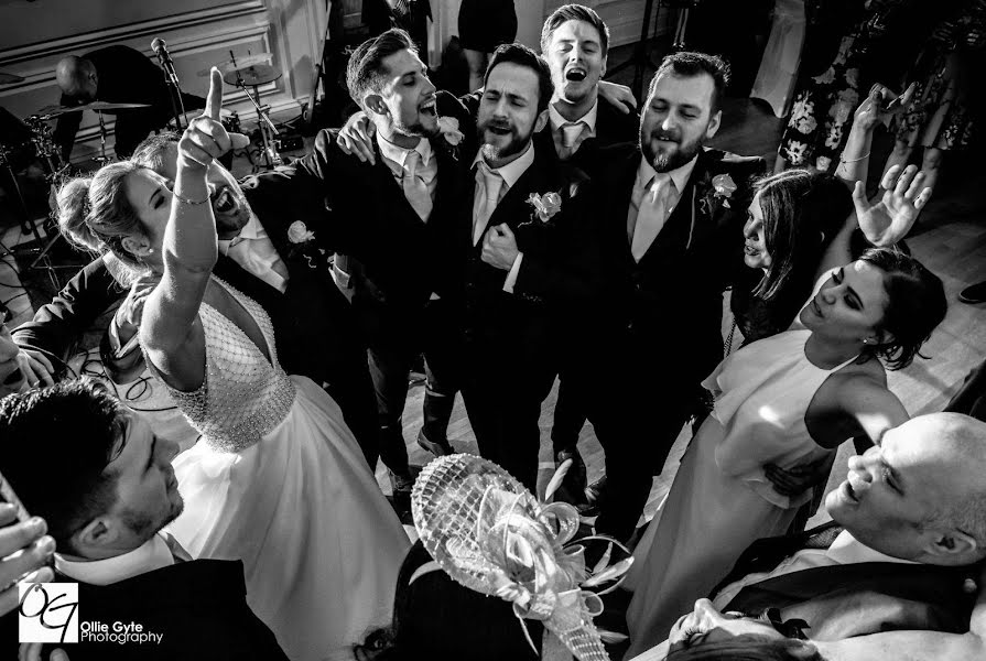 Wedding photographer Ollie Gyte (olliegytephoto). Photo of 2 July 2019