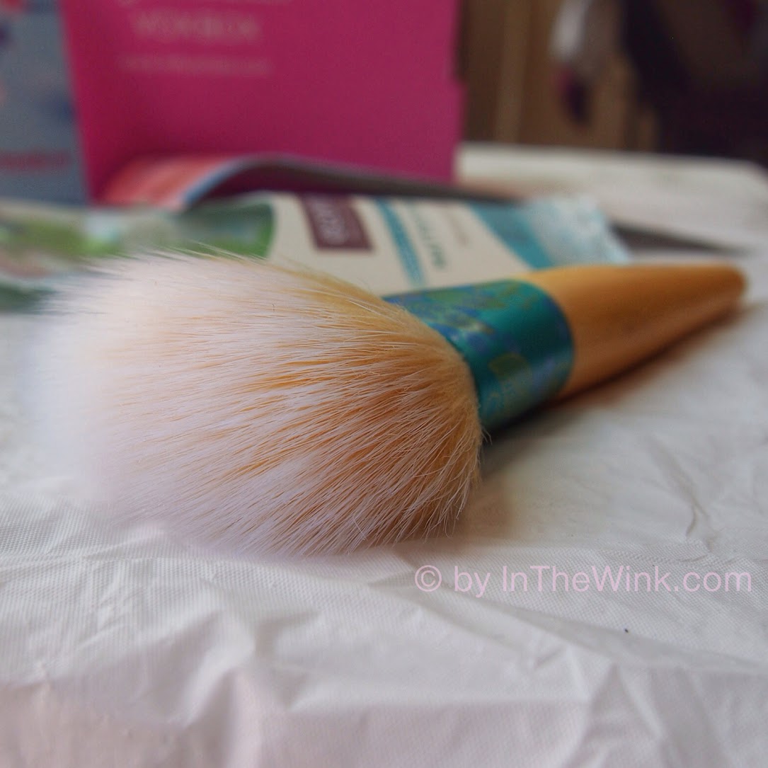 EcoTools Complexion Collection Mattifying Finish Brush