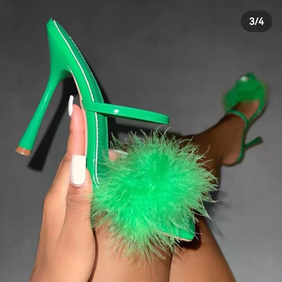 Zapatillas de tacón alto elegantes para mujer Comodidad y estilo combinados Perfectas para uso en interiores Diseño moderno y sofisticado, ideal para relajarse.