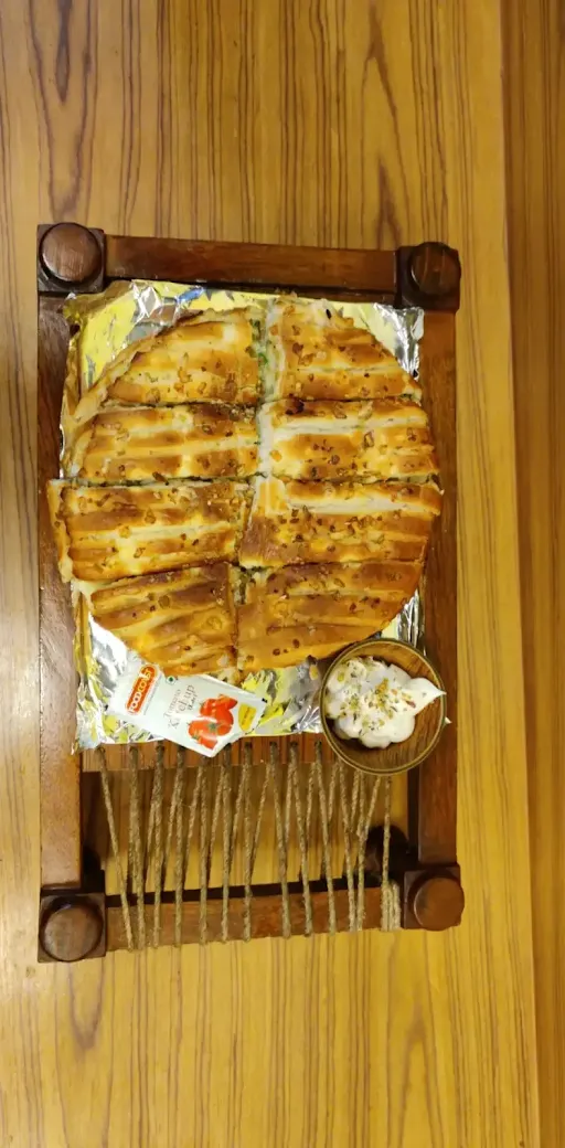 Exotic Garlic Bread