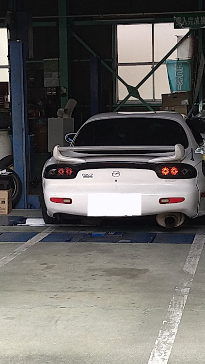 RX-7のUKオートさんが投稿したカスタム事例の投稿画像1枚目