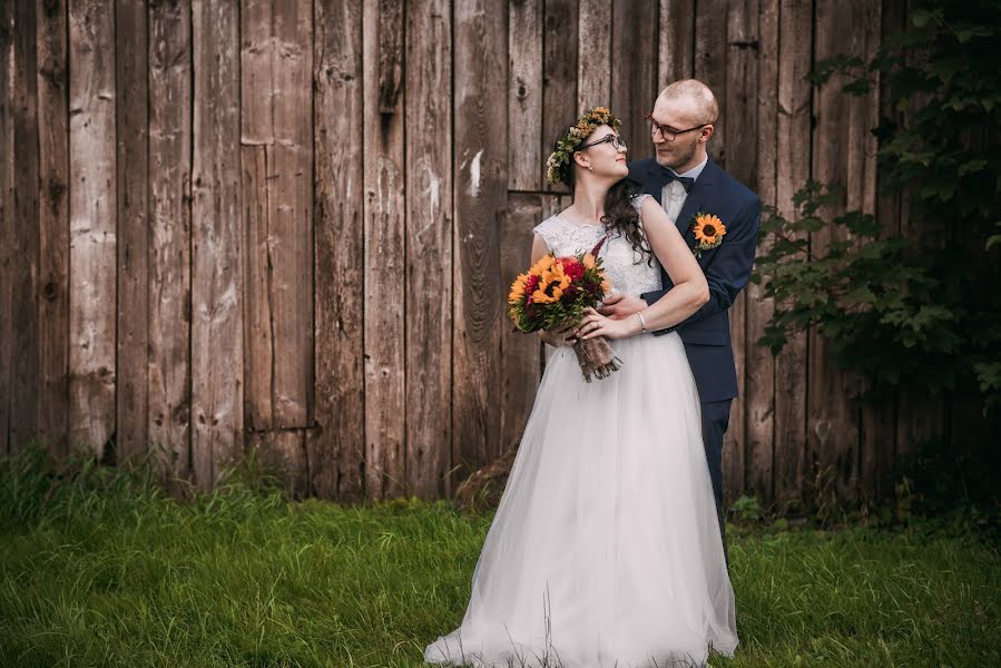 Fotógrafo de casamento Arkadiusz Bzdok (arkadiuszbzdok). Foto de 31 de março 2021