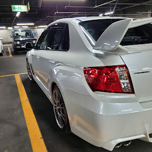 インプレッサ WRX STI GVF