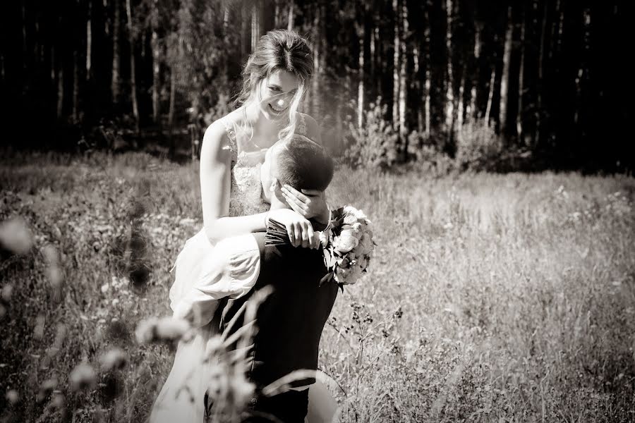 Fotografo di matrimoni Anna Sarafan (varyans). Foto del 13 agosto 2018