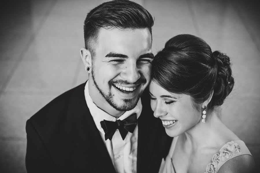 Fotografo di matrimoni Dmitriy Yurin (dmitriyyurin). Foto del 15 dicembre 2014