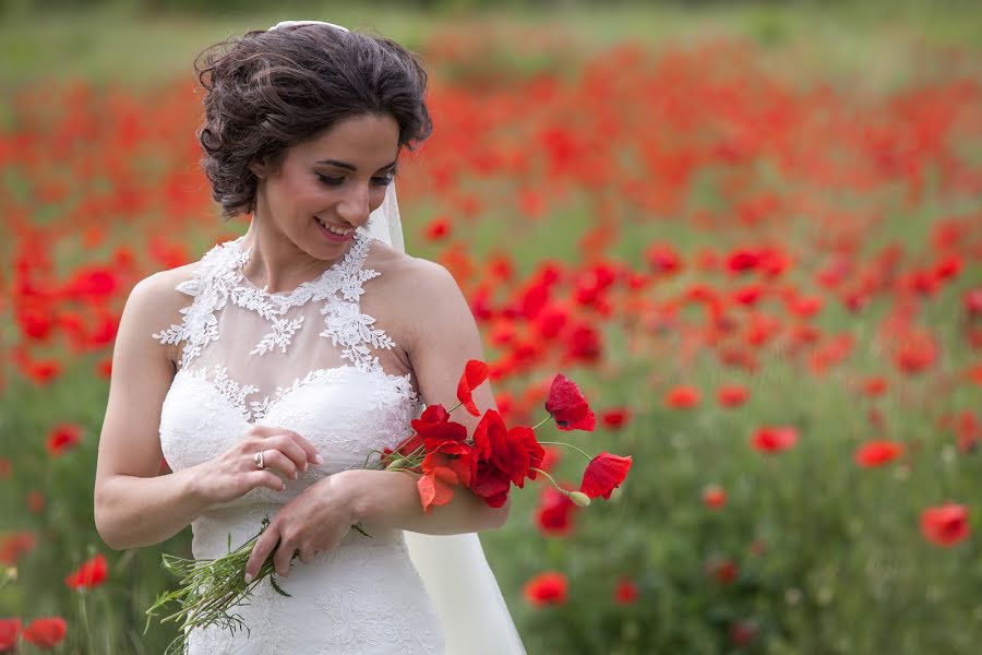 Fotógrafo de casamento Meni Nikou (toumpoulidis). Foto de 28 de abril 2016