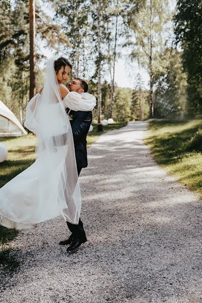 Fotografo di matrimoni Yana Ivanova (yyyana6). Foto del 15 giugno 2022