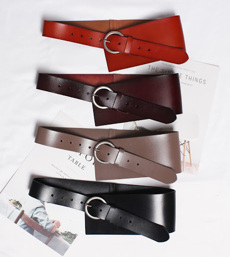 Title 13, Womens Genuine Leather Wide Belt With Skirt