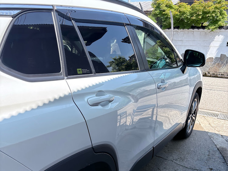 カローラクロスの洗車、クイックディテーラー・ながら洗車 ビギナーズラックに関するカスタム事例の投稿画像1枚目