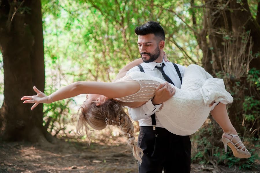 Fotografo di matrimoni ΜΑΡΙΑ ΤΣΙΟΚΟΥ (tsiokoumaria). Foto del 5 aprile 2020