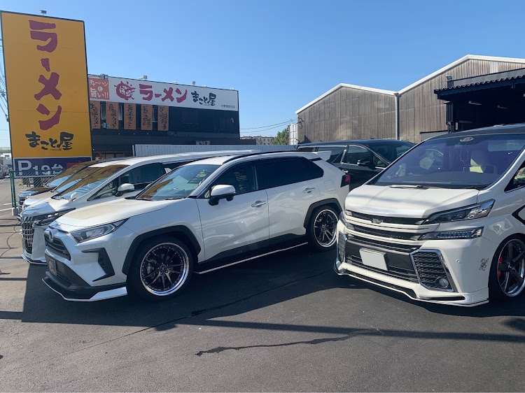 ヴェルファイアのKUHL大阪店・KUHLデモカーコラボ・輪止めビビリーズに関するカスタム事例の投稿画像7枚目
