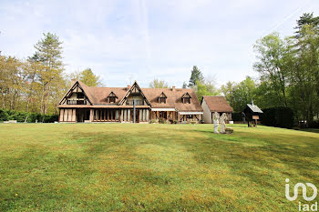 maison à La Ferté-Saint-Cyr (41)