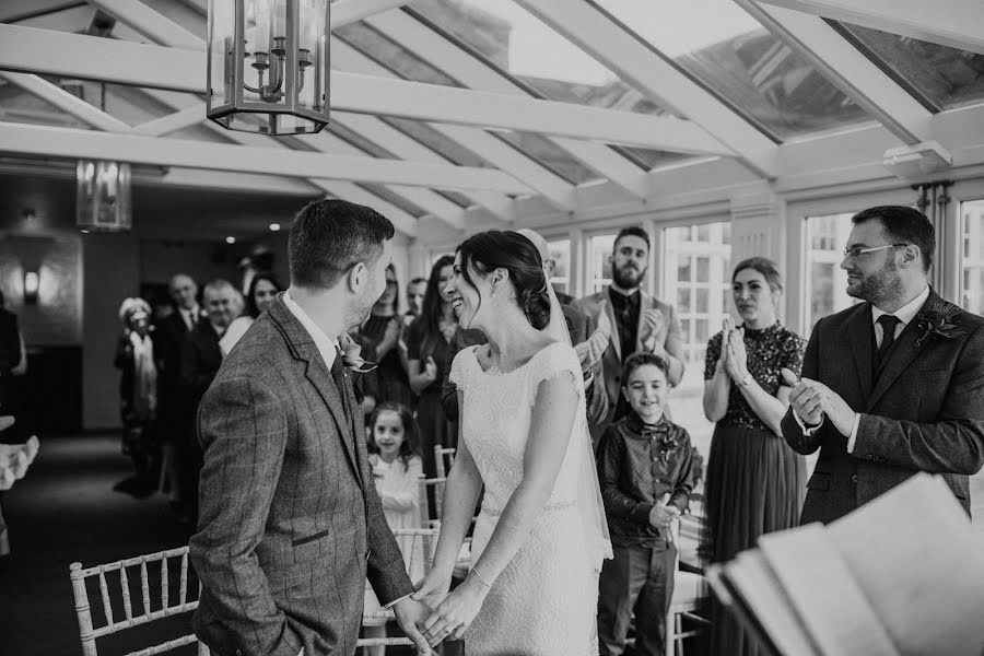 Wedding photographer Siobhan Beales (siobhanbealesph). Photo of 2 July 2019