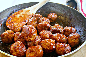 Skinny BBQ Turkey Meatballs & Mashed Potatoes