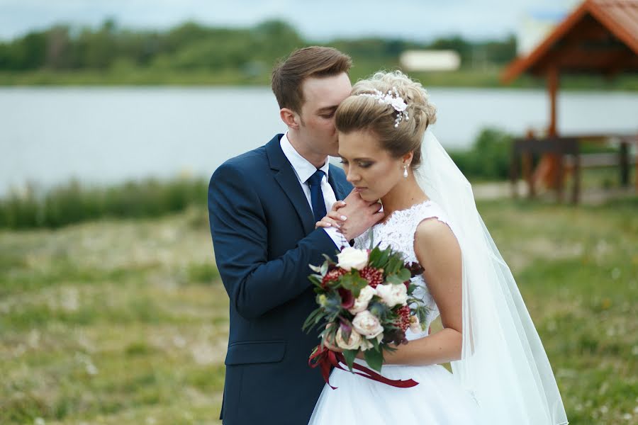 Kāzu fotogrāfs Stanislav Istomin (istominphoto). Fotogrāfija: 11. jūnijs 2017