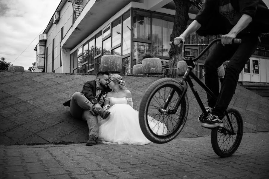 Wedding photographer Vitaliy Tretyakov (tretyakovphoto). Photo of 12 August 2020