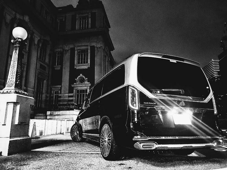 Vクラスのカメ活📷・愛車の白黒写真展・梅雨・みんなのエアロ見てみたいに関するカスタム事例の投稿画像3枚目