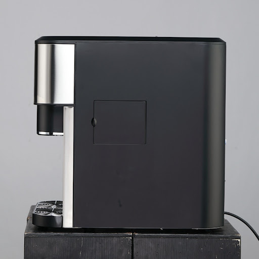 Title 25, Desktop Ice Maker Ice Crusher Cold Water Three-...