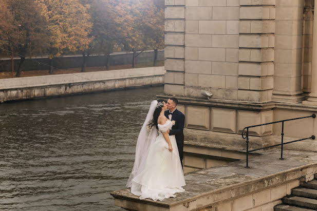 Fotografo di matrimoni Anna Kapitan (anykapitan). Foto del 27 marzo 2022