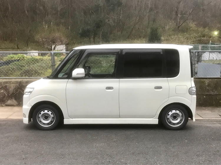 タントカスタムの乗り心地最強・乗り心地純正・DIY・妊婦にも優しい・大人のローダウンに関するカスタム事例の投稿画像1枚目