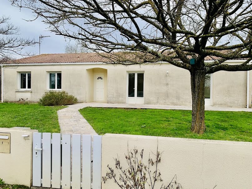 Vente maison 4 pièces 110 m² à Saint-Symphorien (79270), 262 000 €