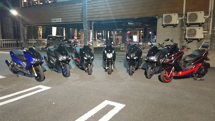 shin.kpさんが投稿したヤマハ・マジェスティS・SMXに関するカスタム事例の投稿画像1枚目