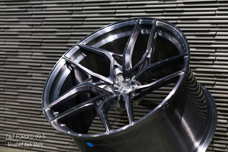 T&T FORGED さんが投稿したT&T Luxury Cars・アウディR8・R8・R8クーペ・ttforgedに関するカスタム事例の投稿画像9枚目