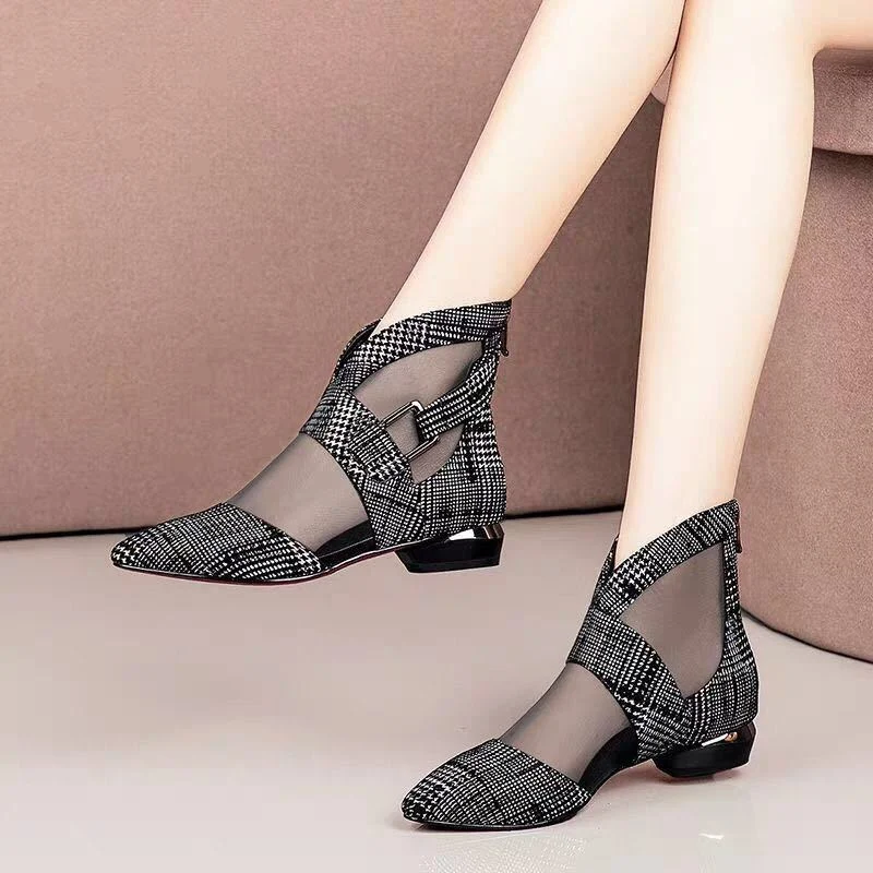 Baotou Sandalen Platte Schoenen voor Dames Comfortabele Zomerschoenen Lichtgewicht en Stijlvol Perfect voor Dagelijks Gebruik en Vakantie Veelzijdig Design