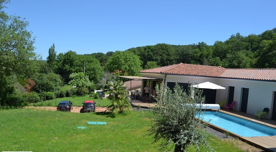 Vente maison 5 pièces 127 m² à Figeac (46100), 443 000 €