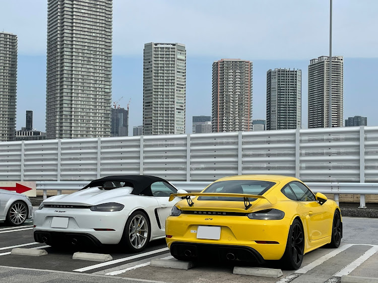 ケイマン GT4の辰巳第一PA・718spyder・718GT4・ポルシェに関するカスタム事例の投稿画像1枚目