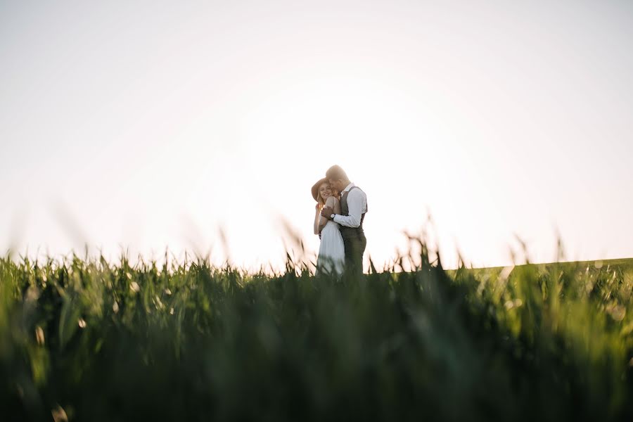 Fotografo di matrimoni Lili Kozubal (lili1). Foto del 27 gennaio 2019