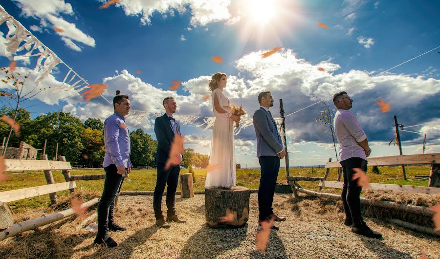 Fotografo di matrimoni George Stan (stangeorge). Foto del 1 novembre 2017