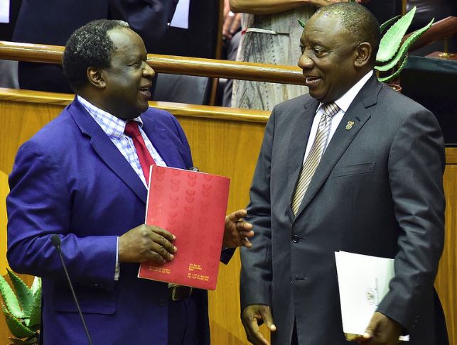 President Cyril Ramaphosa shares a light moment with Minister Tito Mboweni ahead of the Budget 2019 Speech.