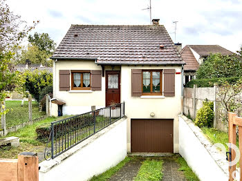 maison à Saint-Pierre-lès-Nemours (77)