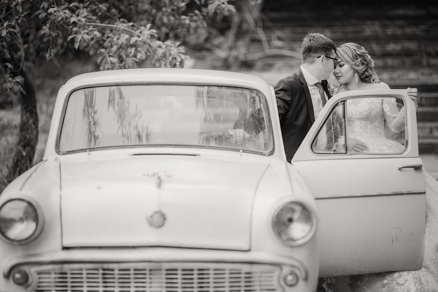 Fotógrafo de bodas Kubanych Moldokulov (moldokulovart). Foto del 25 de junio 2018