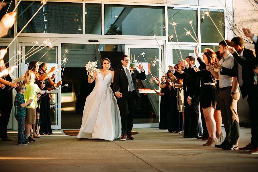 婚礼摄影师Hannah Rayls（hannahrayls）。2019 9月8日的照片