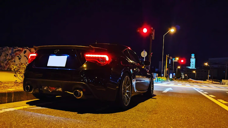 86の愛車のお尻はこんな感じ・今年もあとわずか・メリークリスマス✨🎄✨・クリスマスプレゼントに関するカスタム事例の投稿画像1枚目
