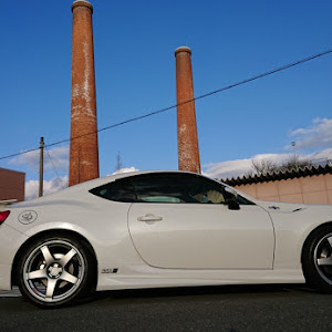 86