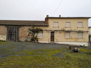 ferme à Eygurande-et-Gardedeuil (24)