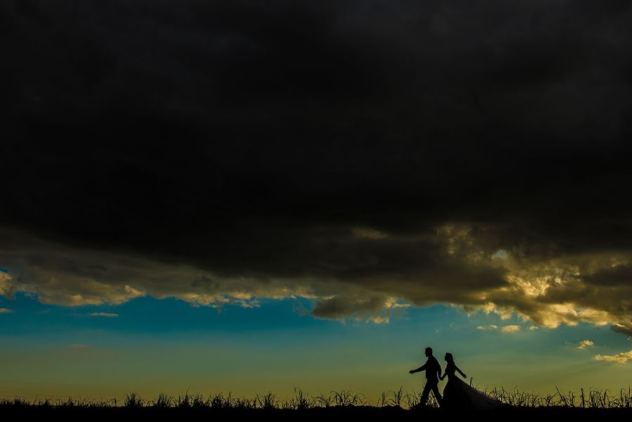 Fotógrafo de casamento Marcelo Dias (1515). Foto de 16 de fevereiro 2019