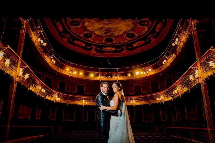 Fotógrafo de casamento Luis Zarco (bigoteverdelz). Foto de 9 de novembro 2016