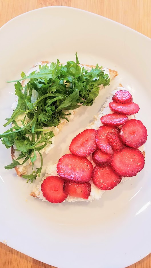 Oregon Strawberries, my recipe for Strawberry Ricotta sandwiches is perfect for a picnic or potluck. Cut them into smaller triangles and serve them as part of a tea party