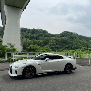 NISSAN GT-R R35