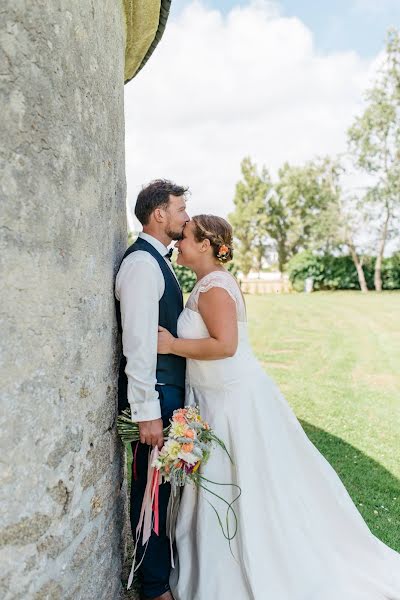 Fotografo di matrimoni Maëlle Bernard (pv2xnc). Foto del 13 aprile 2019