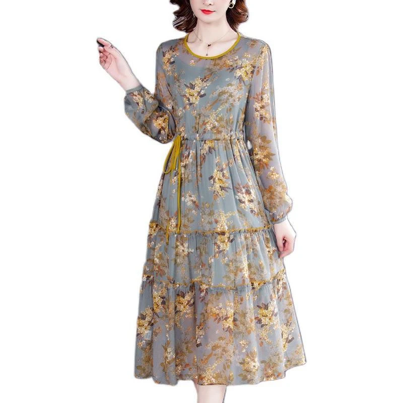Temperament Waist Slimming Silk Print Skirt. Verfijnde zijden rok die de taille accentueert en een slankere look creëert.