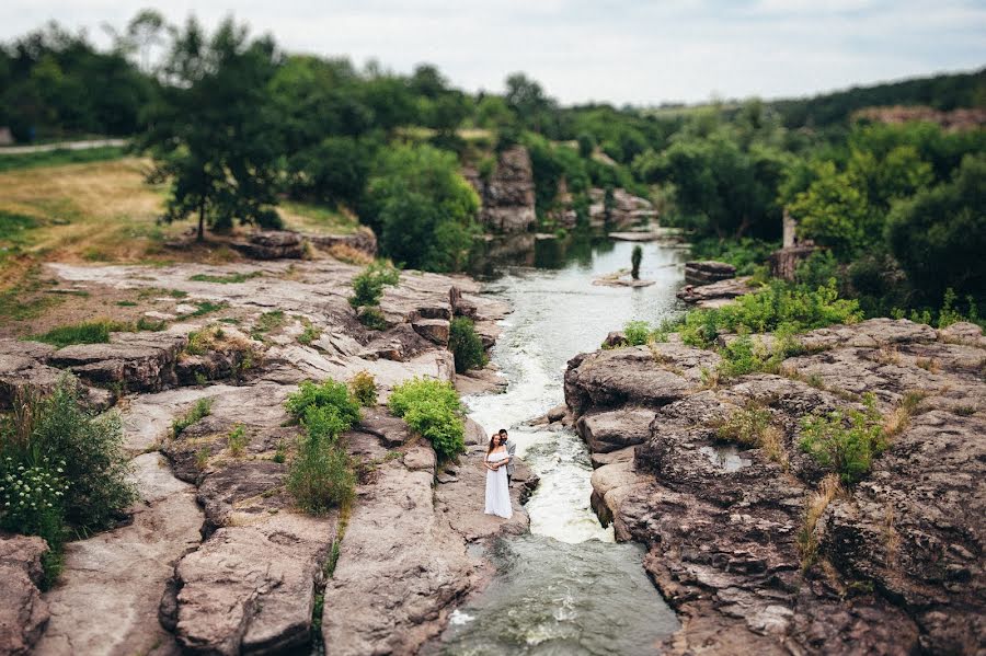 Wedding photographer Andrey Gribov (gogolgrib). Photo of 22 April 2016