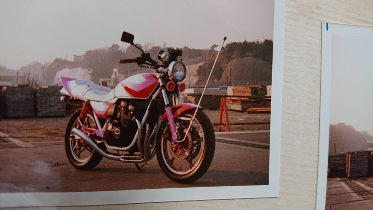 MAMOSAN さんが投稿したGSX400FSインパルスに関するカスタム事例の投稿画像3枚目